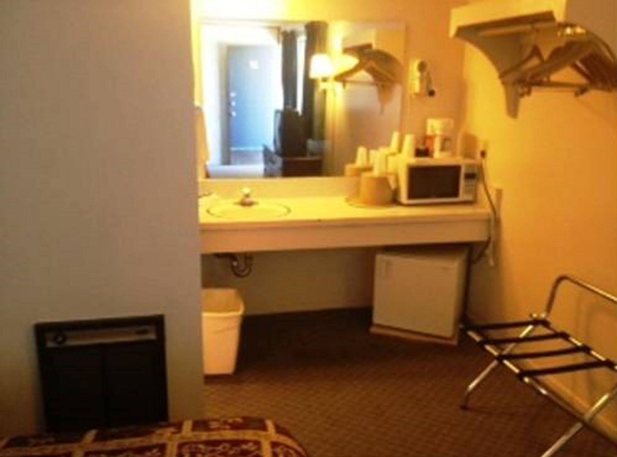 Thunderbird Motel Bishop Extérieur photo